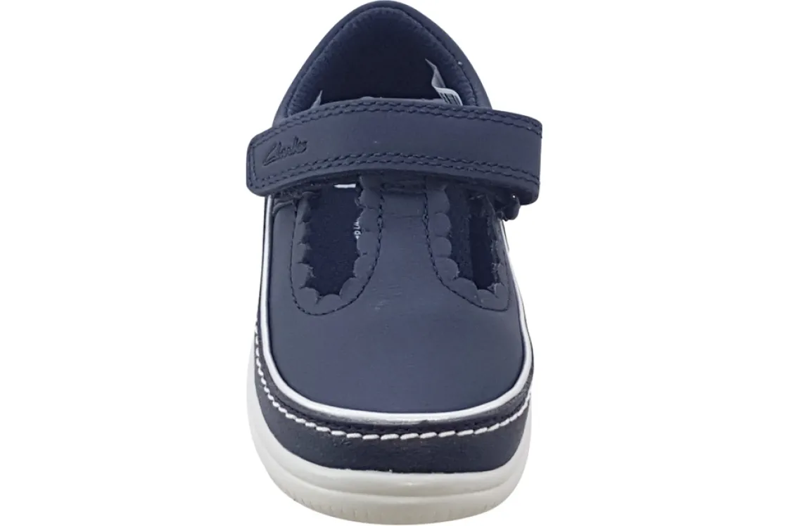 Clarks Velcro | Girls First Shoes<Crest Sky T Girls Leather First Shoes