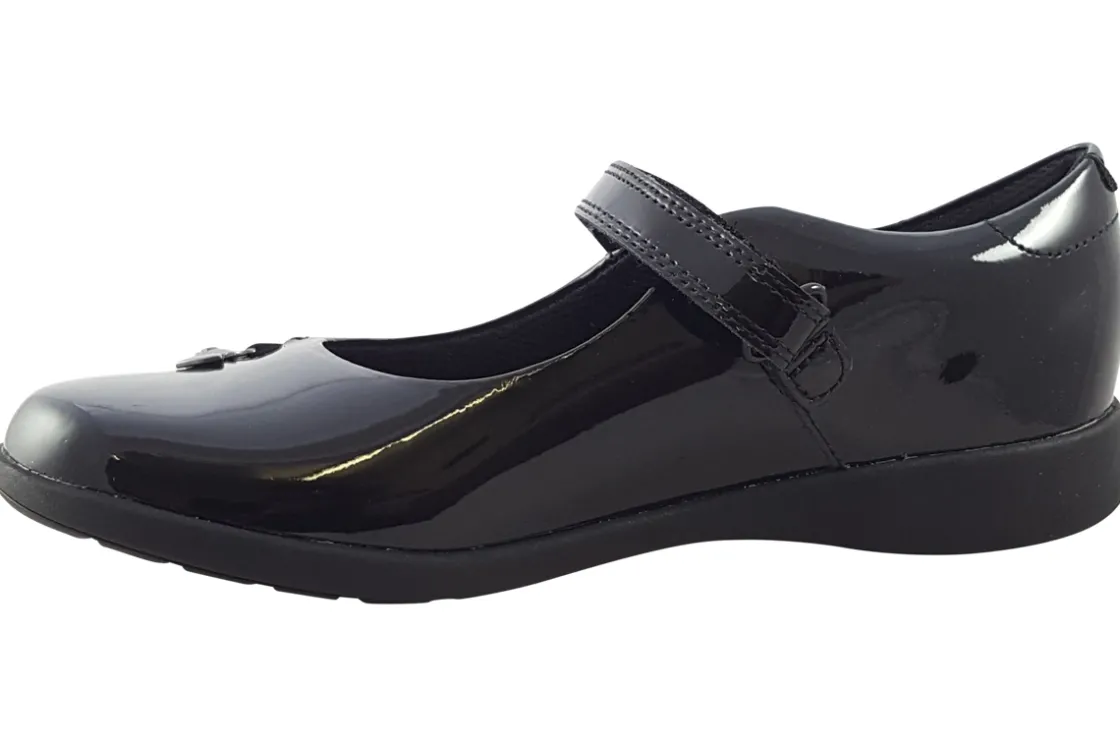 Clarks Junior Girls | Girls Shoes<Etch Mist O. Black Girls Leather Patent School Shoes