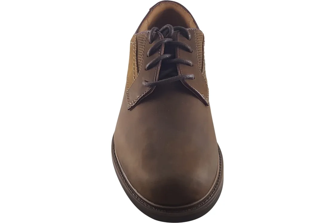 Clarks Plain Toe | Mens Shoes<Un Shire Low Beeswax Mens Nubuck Shoes