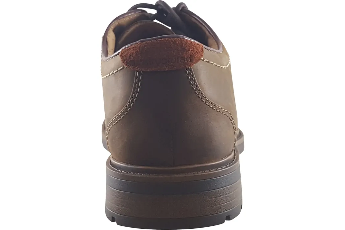 Clarks Plain Toe | Mens Shoes<Un Shire Low Beeswax Mens Nubuck Shoes