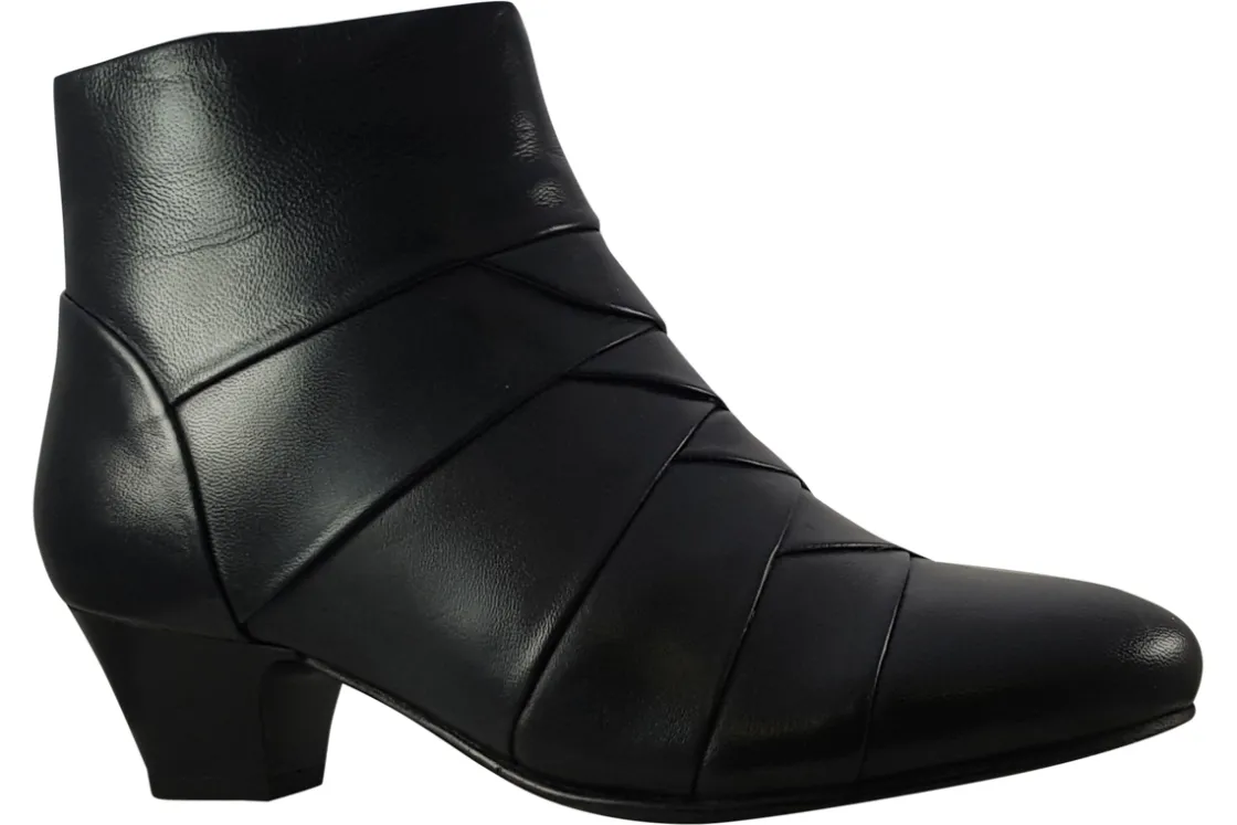 Women Lotus Womens Boots<Tara ULB169 Womens Leather Ankle Boots
